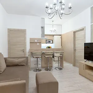 Апартаменты Center! 3 Modern Designed Appartment., Киев